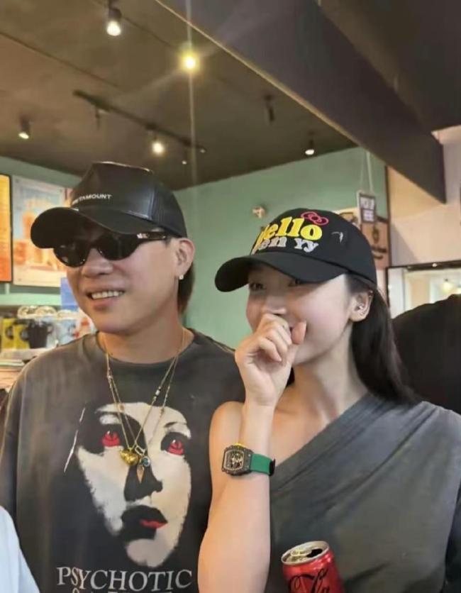 胡彦斌和易梦玲差16岁 渴望与现实的碰撞