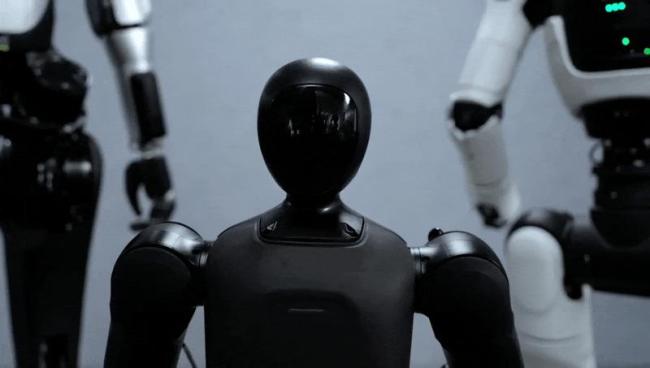 全球首个个人机器人 启元Q1引领未来交互