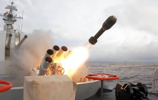 解放军军演:距离台岛不到9公里,第一次以美军核潜艇为假想敌