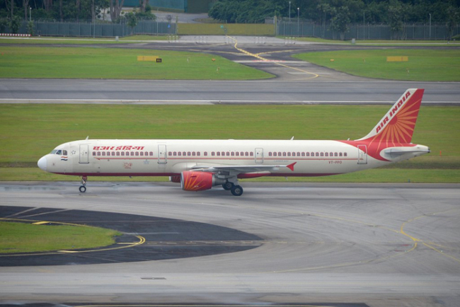 印航一飞行员“酒驾”未遂 加拿大政府要求查改