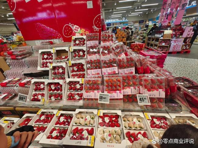 车厘子一箱10斤批发 价格亲民走俏市场