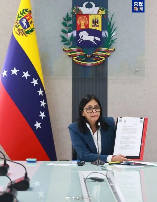 美委最新动态汇总 马杜罗夫妇被捕引发国际震动