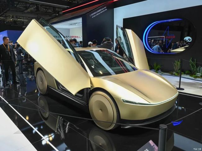 特斯拉Cybercab今年量产 无人驾驶新纪元