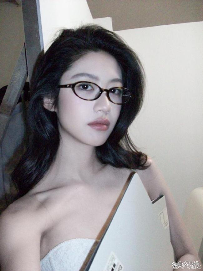 向涵之方辟谣恋情 单身声明力破传闻