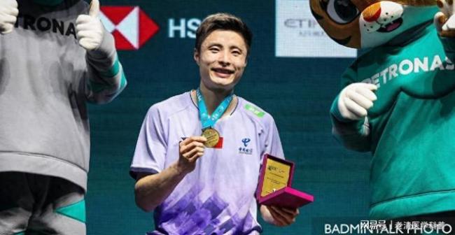 刚休半个月26年羽毛球比赛就开始了 还是最高级别 但奖金还不如林丹办的邀请赛高