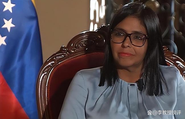 马杜罗证实被出卖？34国陆续发声，中方提前秘密会谈3小时