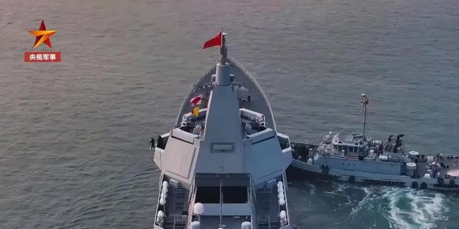 四艘“万吨大驱