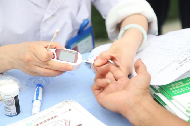 血糖失控警告，期末考压力可能引发糖尿病风险揭秘