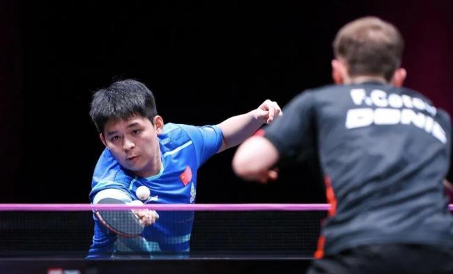 WTT冠军赛:男单8强名单诞生,世界亚军2:3出局,林诗栋苦战逆转 国乒内战争四强