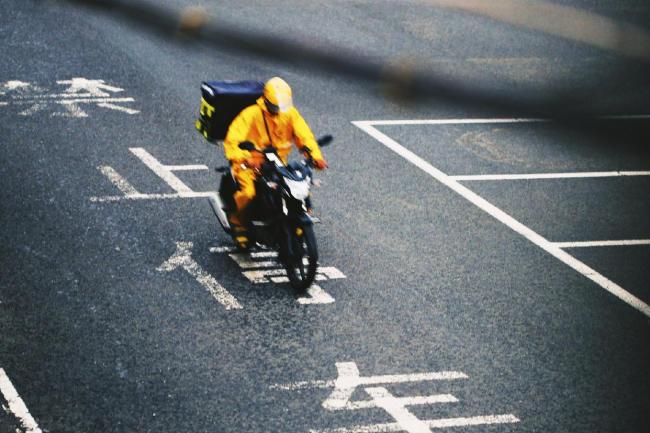 监管部门再出手 外卖大战终“入冬”