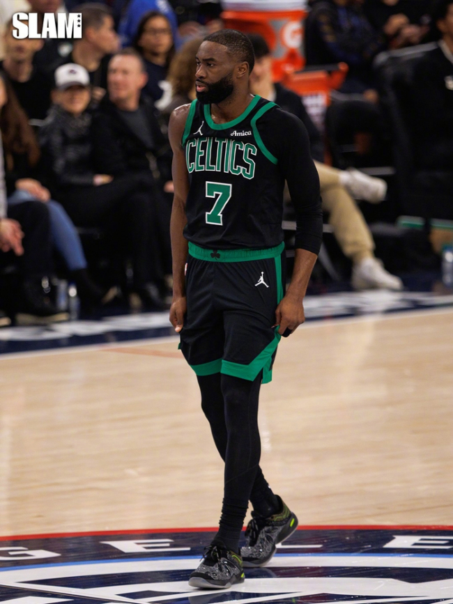 NBA最新MVP榜：约基奇链接领跑，杰伦布朗升至第三