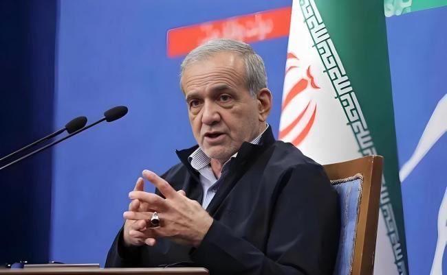 伊朗总统称正全力根除腐败改善民生 面临严峻内政危机