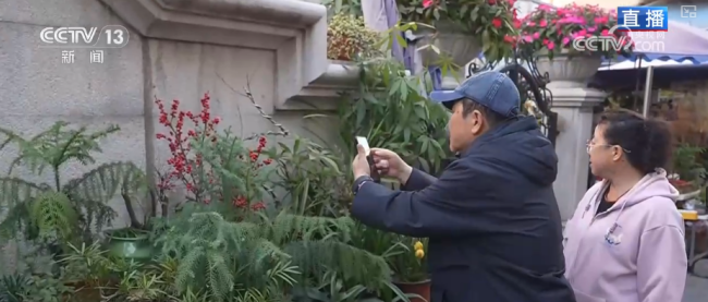 品质升级、暖意涌动点亮节前消费新图景
