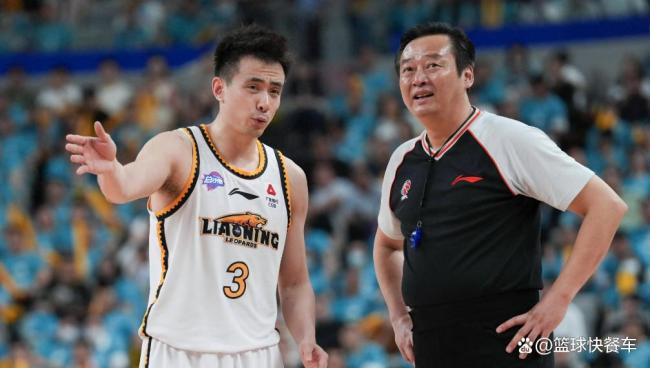 三分球40投34中!赵继伟火线复出拯救辽篮 重返四强有望