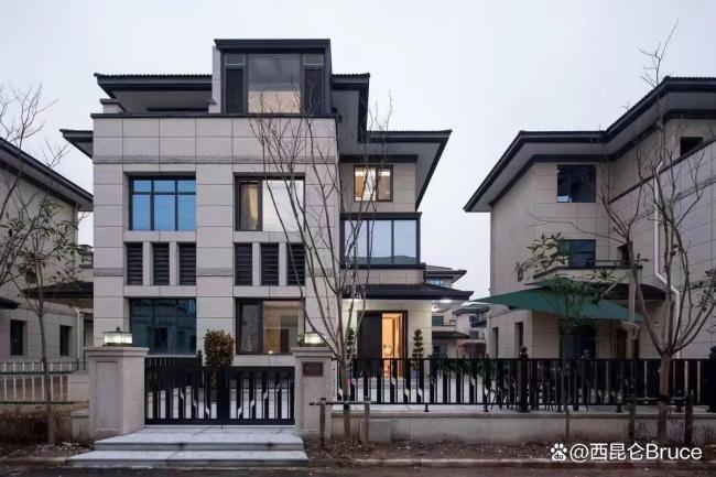 贪官洪礼和别墅内景:上下四层