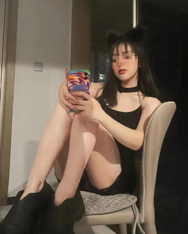 私生活这么干净为什么作息这么乱 网红口子姐离世引发热议