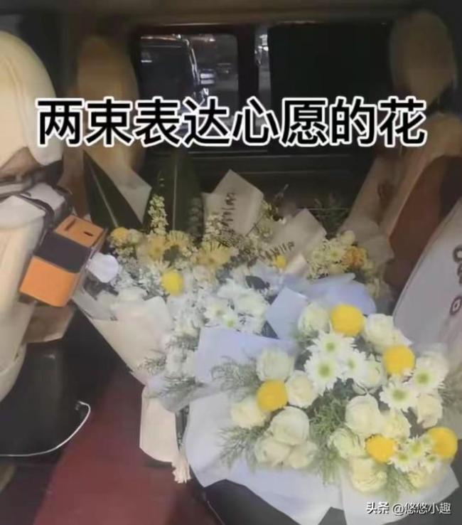 贺娇龙追悼庆典抵制遗体将送往伊宁 环球自愿沉送别