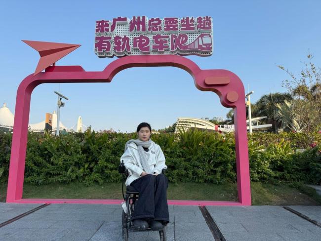 用蔡磊新药渐冻症女孩能独立生活 不幸中的万幸