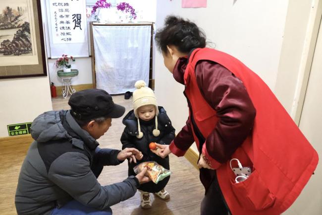 北京一书店把四合院搬进室内 立体四合院温馨邻里情