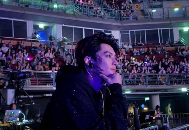 王鹤棣DPARTY演唱会 音乐派对变综艺秀