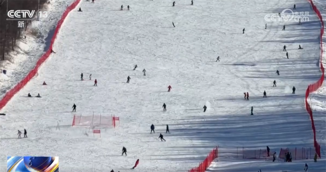 冰雪消费攀升实证“冰天雪地也是金山银山”