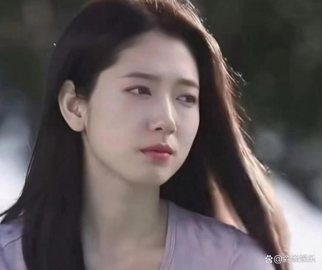 朴信惠在新剧中被指胶原卵白流失严重