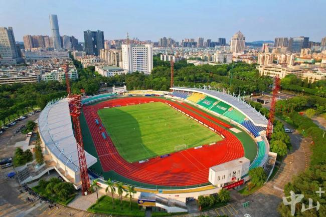 全国球迷本就是一家：地域界限被热爱打破