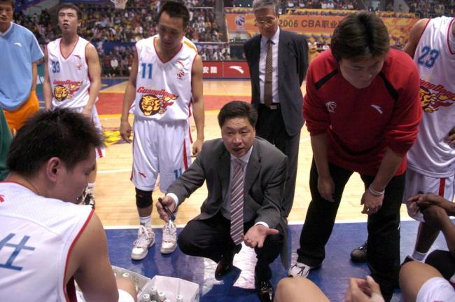 广东队创造历史,成为CBA首支1000胜球队,这就是豪门底蕴