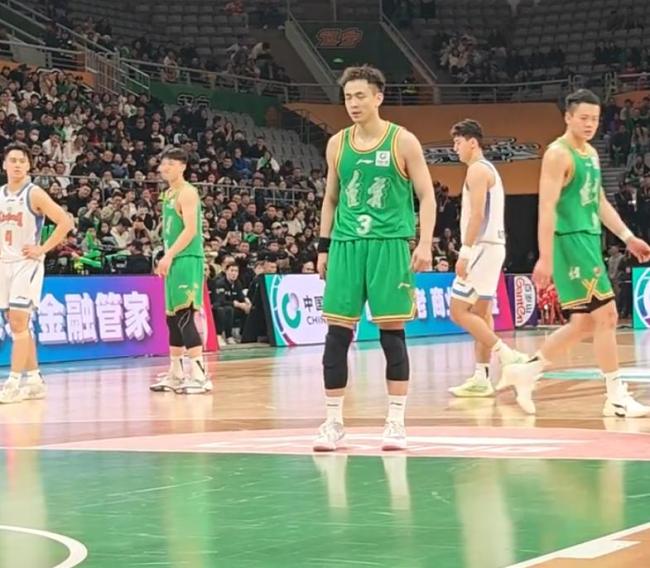 赵继伟:只想养好身体为辽宁拼每一场