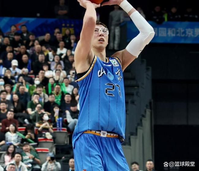 北京最新伤情：赵睿恢复顺利或提前回归 曾凡博骨头无碍 球队核心有望陆续复出