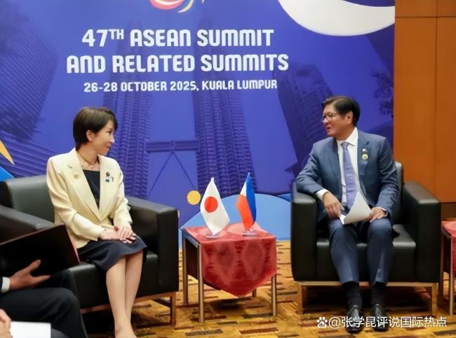 菲外长“对华示好”你怎么看 双面策略背后的考量