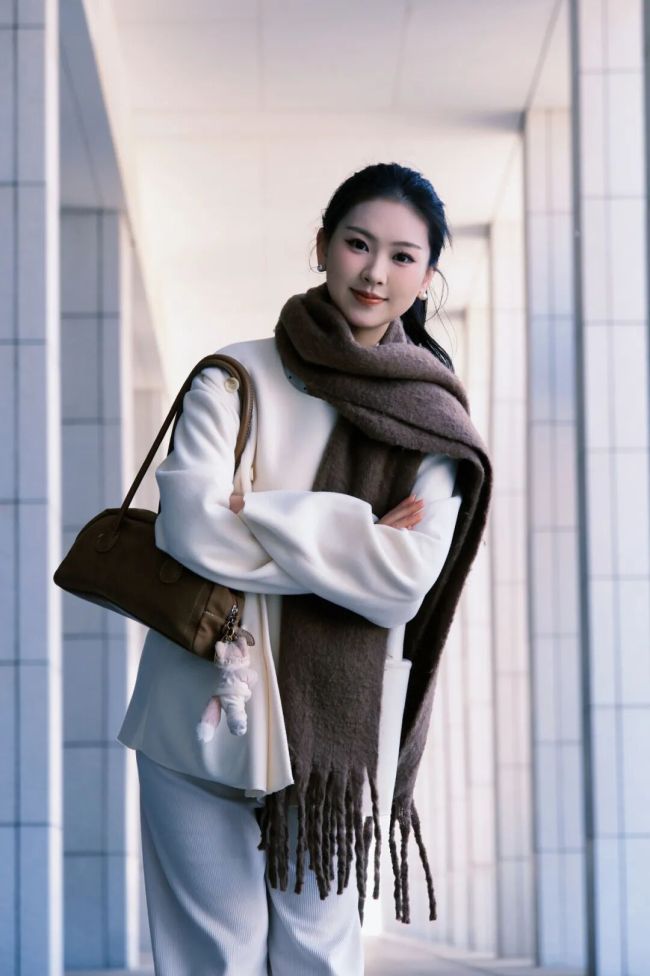 一到这座高铁站 就思拍照！：南昌东站颜值爆表