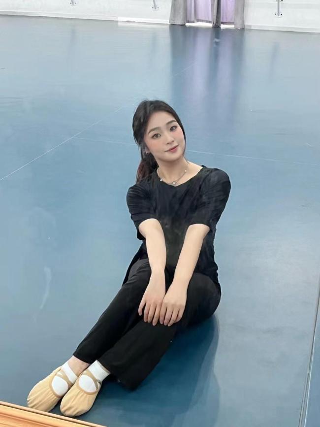 21岁白血病女大学生疑似生父出现 全网寻亲现转机
