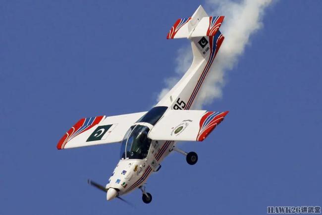 美媒曝摩洛哥考虑购买枭龙战机 成本优势成关键