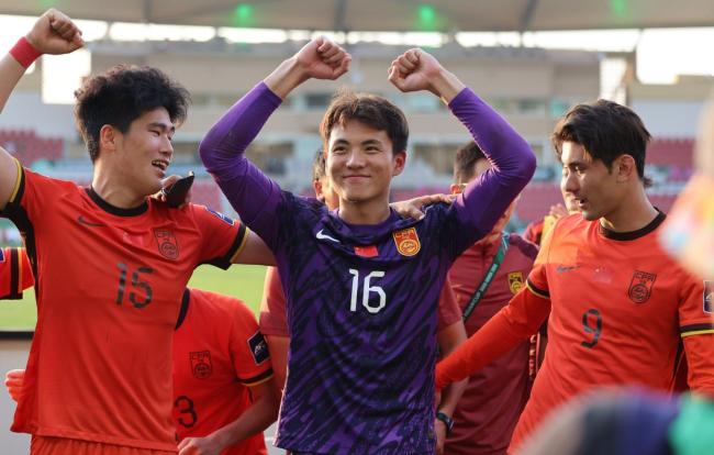 U23国足门将李昊28次扑救创纪录 决赛将战日本 力争创造新历史
