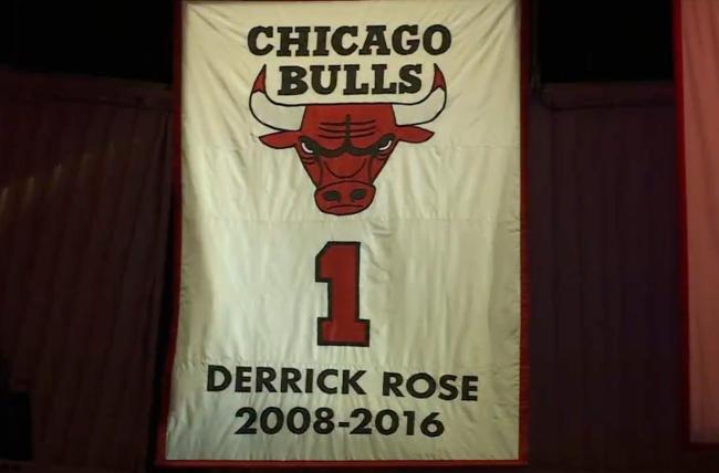 罗斯1号球衣高挂连合中心上空 传闻荣耀传承