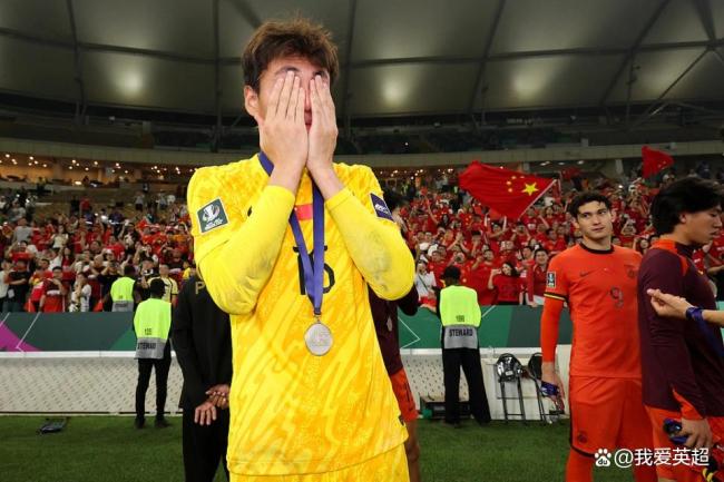 李昊赛后掩面哭泣 遗憾错失冠军