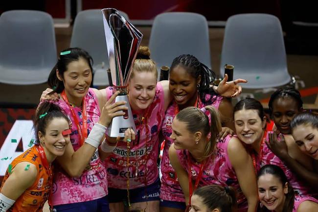 朱婷新赛季首冠来了