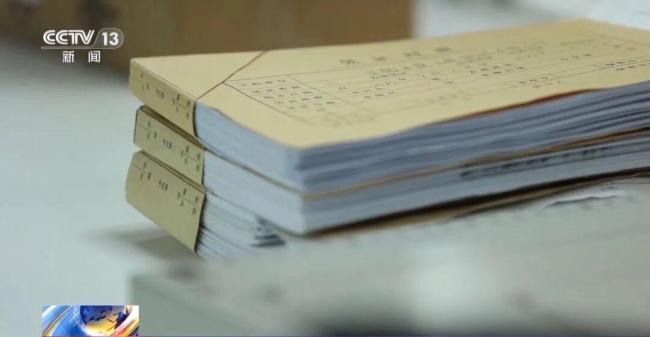 偷税老板抱电脑夺门而逃 员工删文件 税务稽查揭露真相