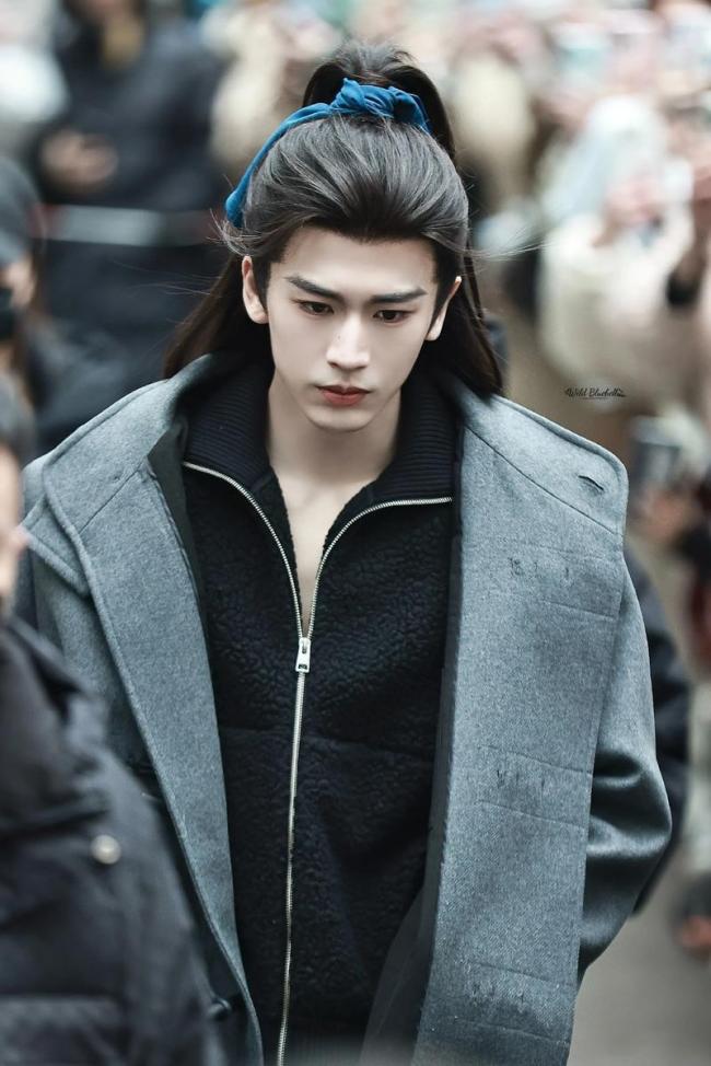 张凌赫仿妆，普通女生的气质方向竟然能被重构？