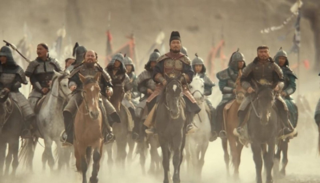 贾宏伟凭借《太平年》出圈 实力演技获招供