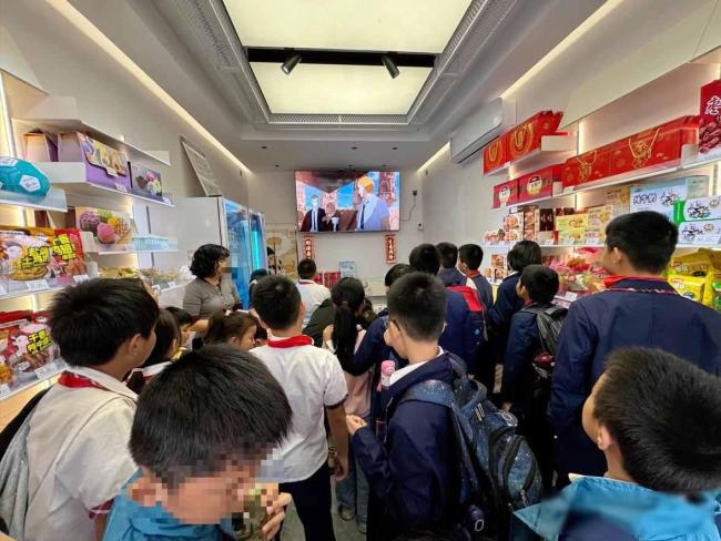 肥娟小吃店1个月毛利润不到2000 和煦成了包袱