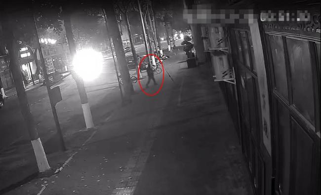 茶楼店员男友盗窃被抓获 熟人作案锁定目标