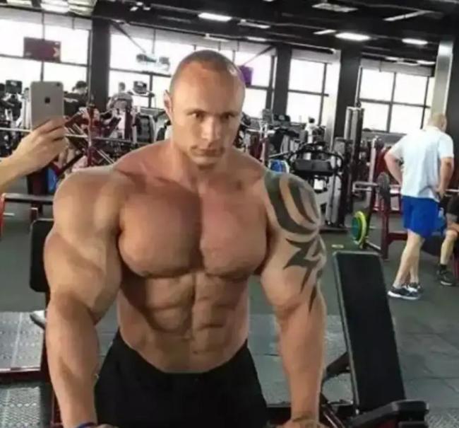 冠军接连死一火，健身为何夺命 极限磨练背后的代价