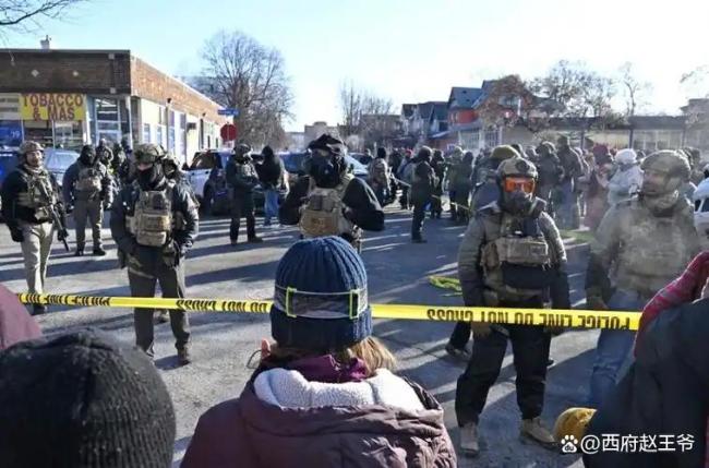 这就是特朗普没见过的风景 明尼苏达当街处决