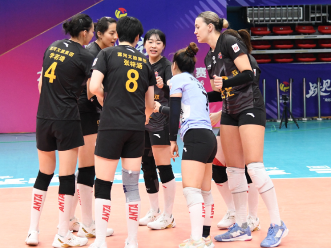 排超第13轮赛程：两场强强对话，江苏女排客战山东，北京对阵上海