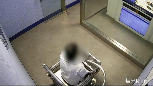 女子装富婆坑骗保姆 保姆变“借主”