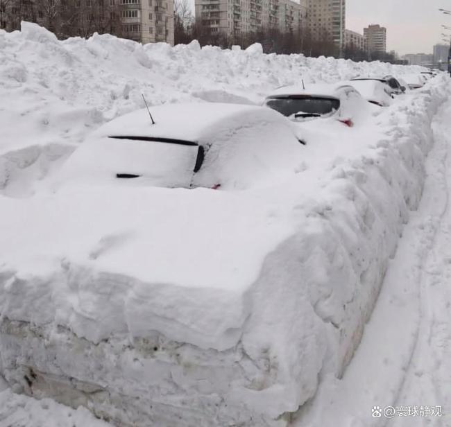 俄罗斯遭遇两场“史诗级”暴雪 200年纪录被破