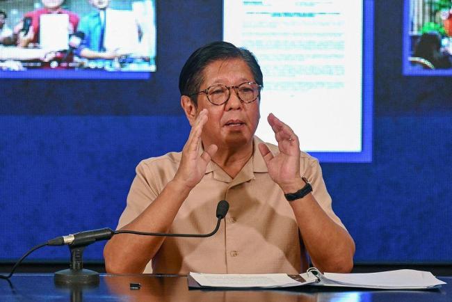 菲律宾总统接连缺席重大活动引猜测 健康状况成焦点