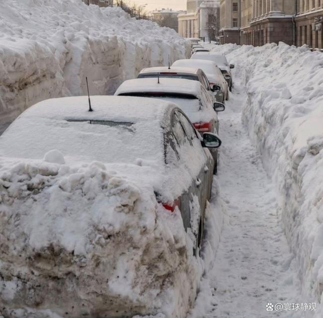 俄罗斯遭遇两场“史诗级”暴雪 200年纪录被破